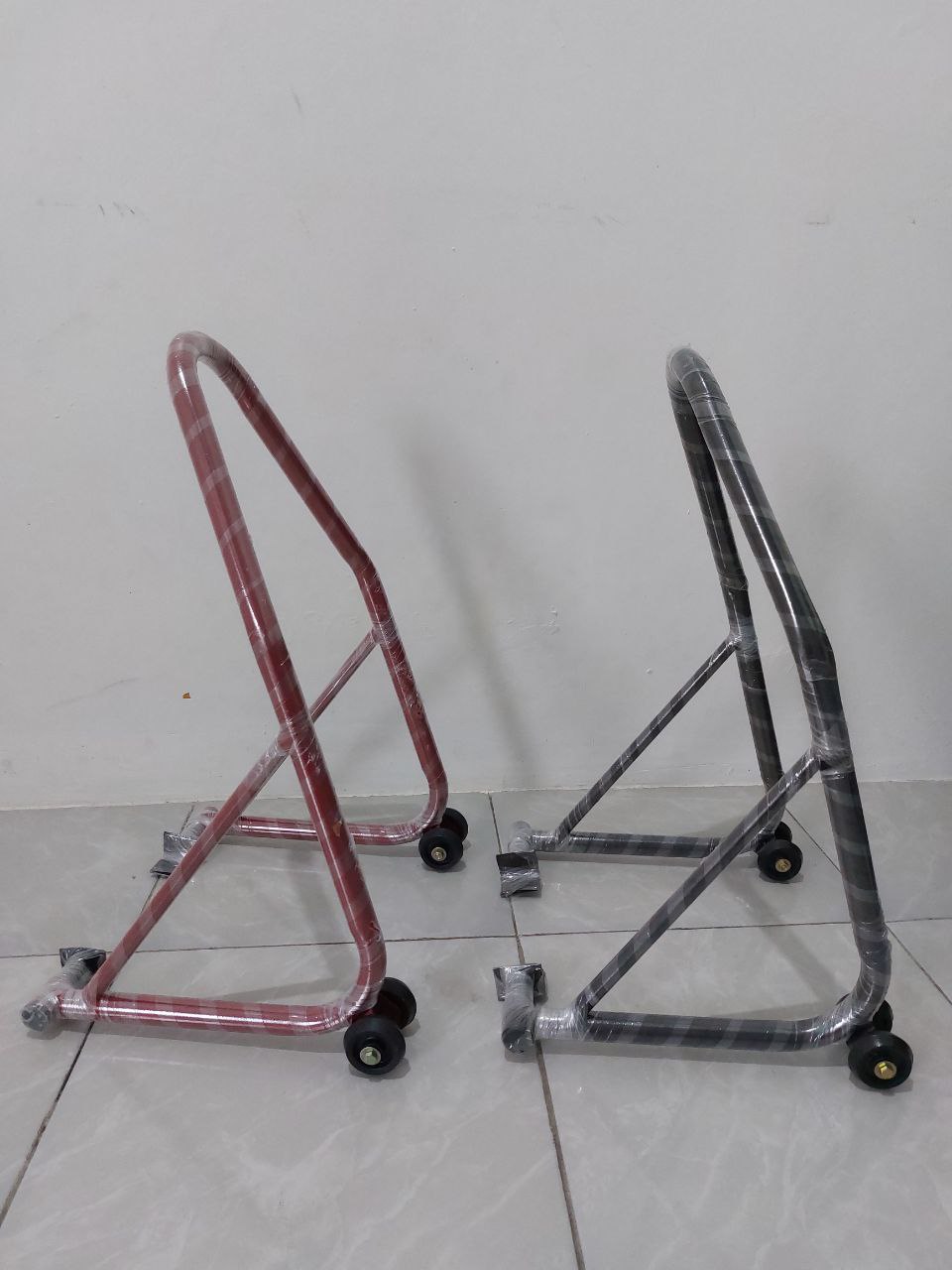 Standar Paddock Motor Belakang Universal Heavy Duty Besi Kokoh Penyangga Roda Belakang untuk Servis Perawatan Motor Spor